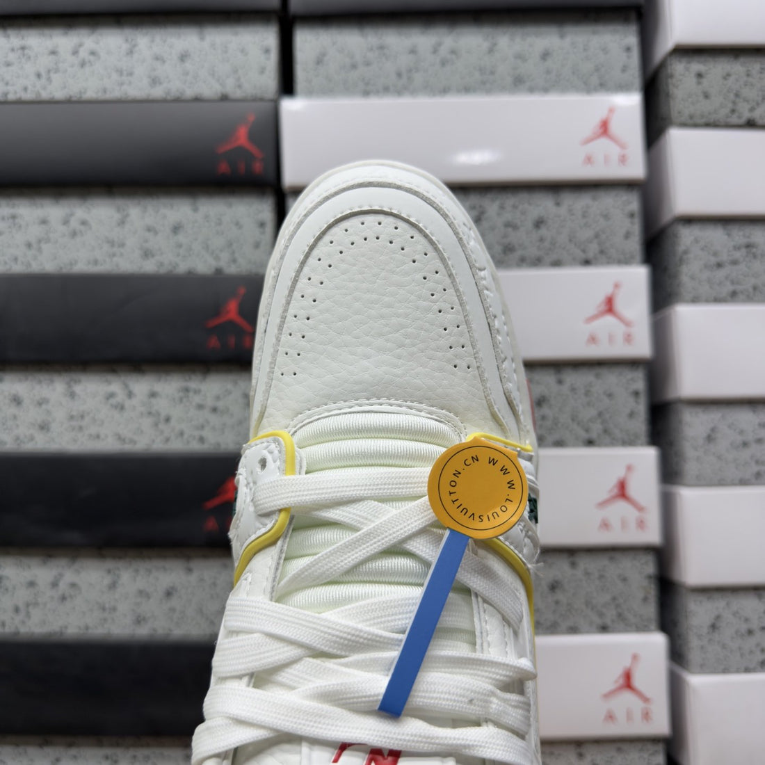 LV Trainer White Yellow Multicolor
