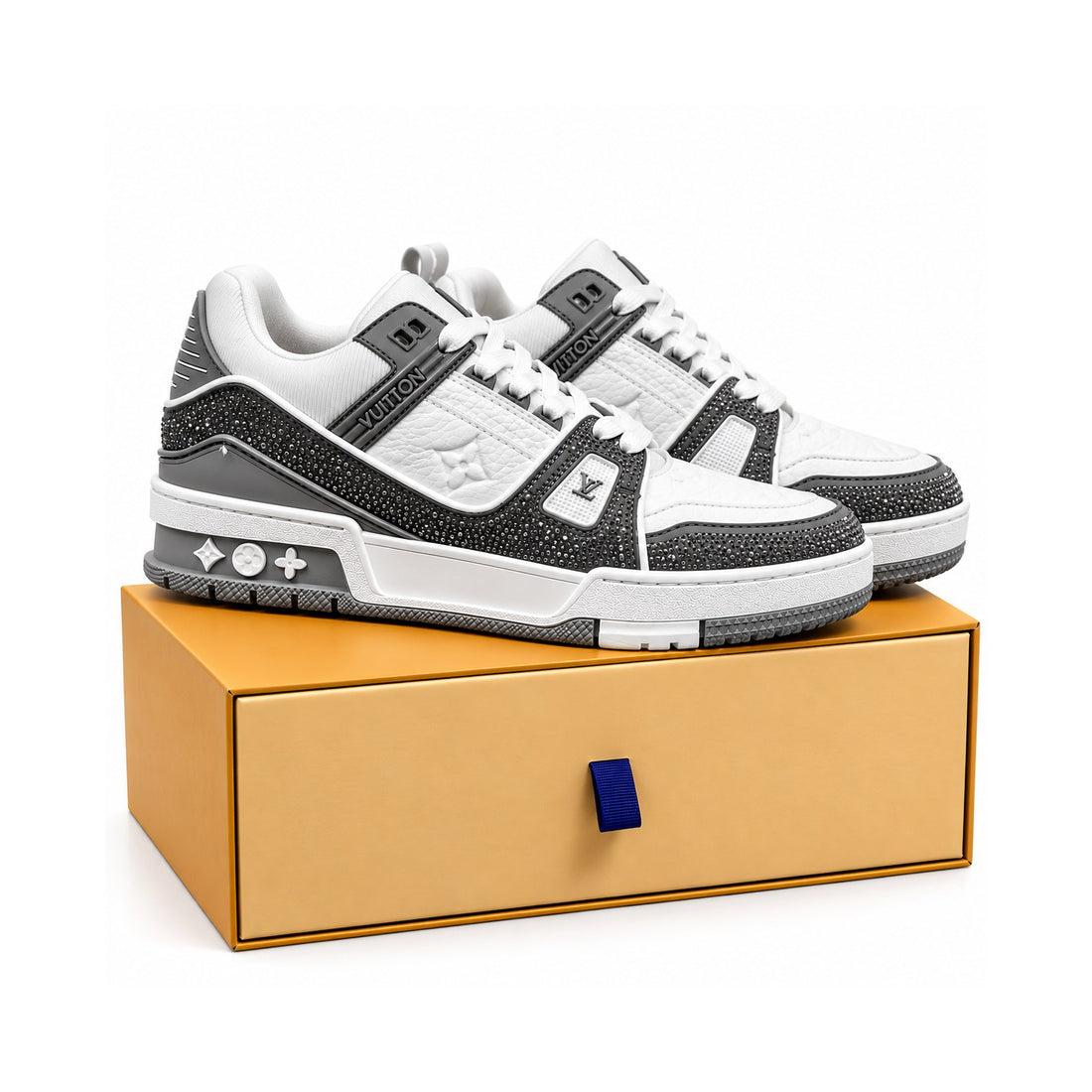 LV Trainer Grey Strass