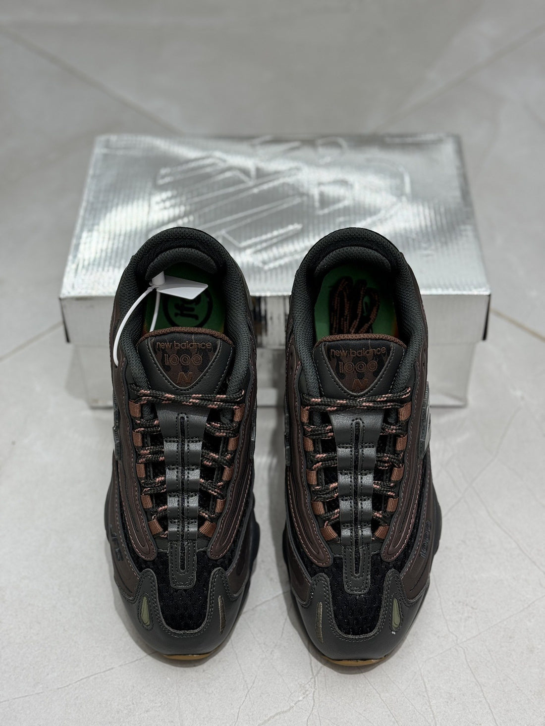 NB 1000 Brown Black