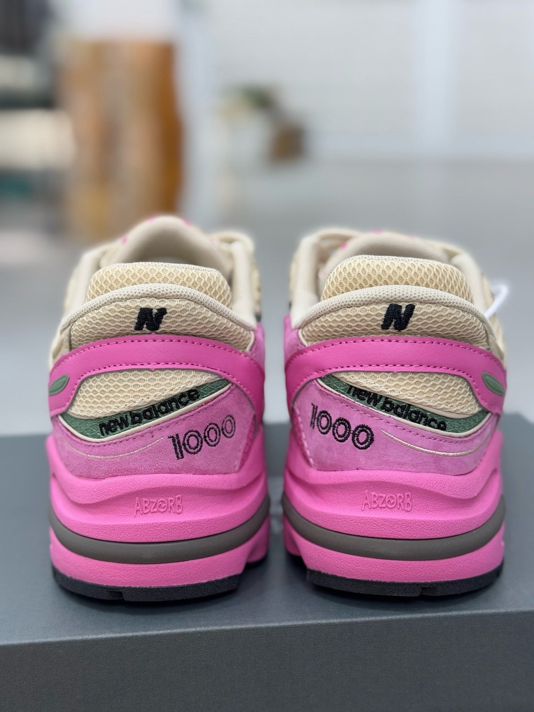 NB 1000 Pink Tan