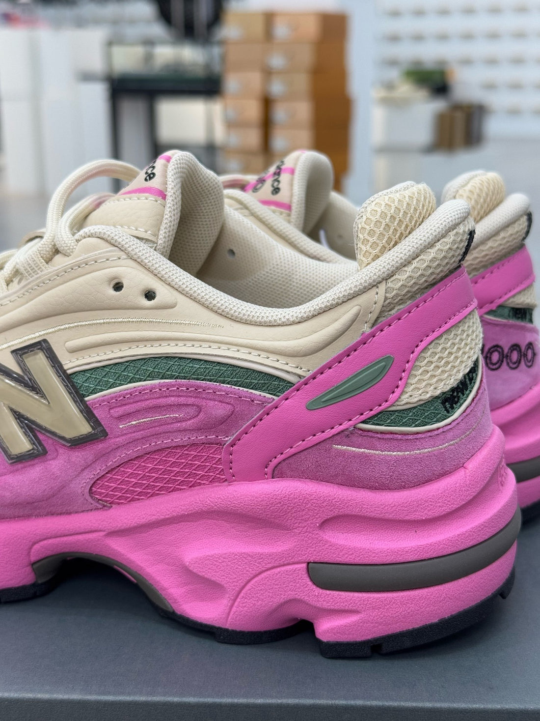 NB 1000 Pink Tan