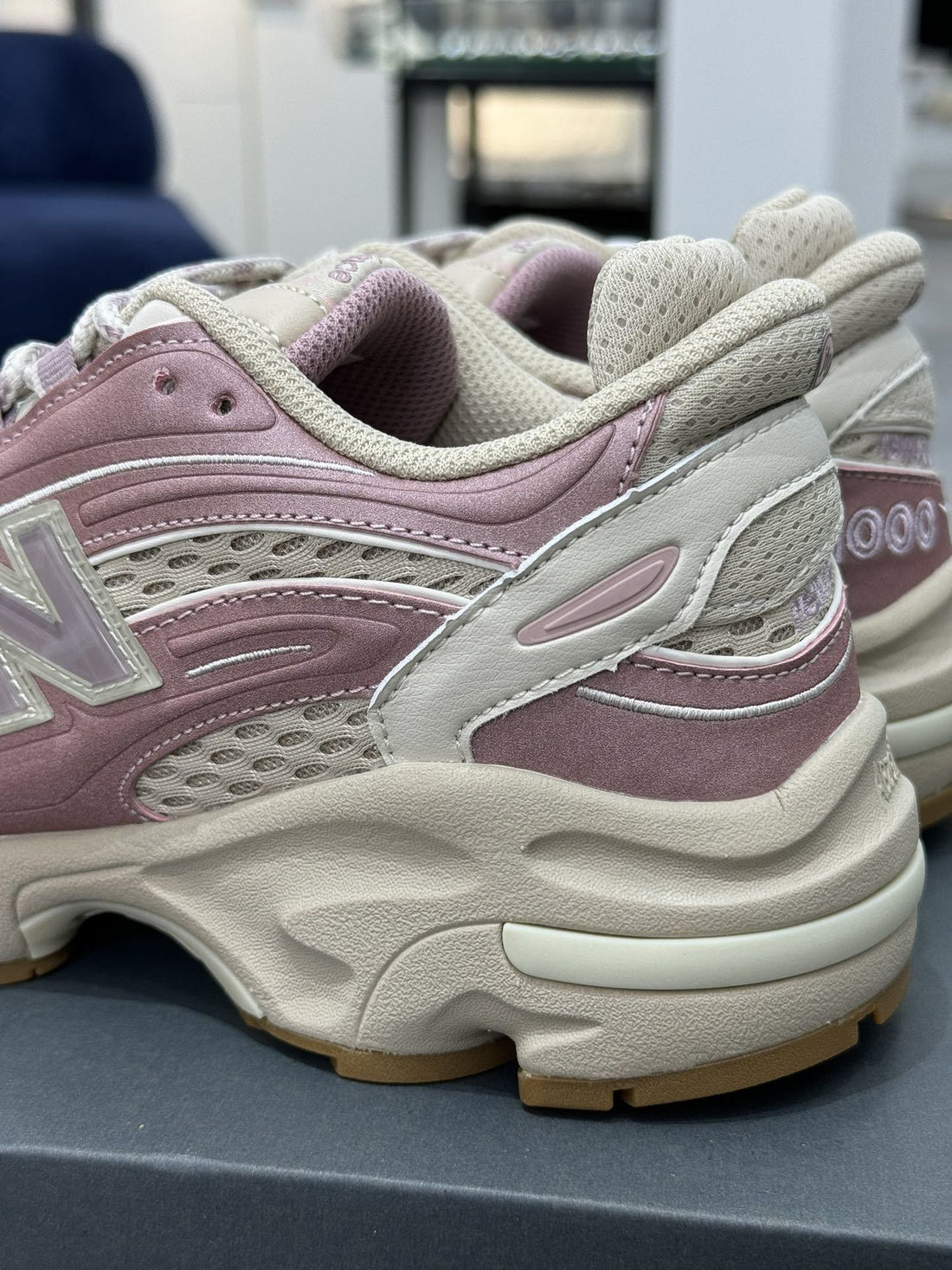NB 1000 Rose Beige