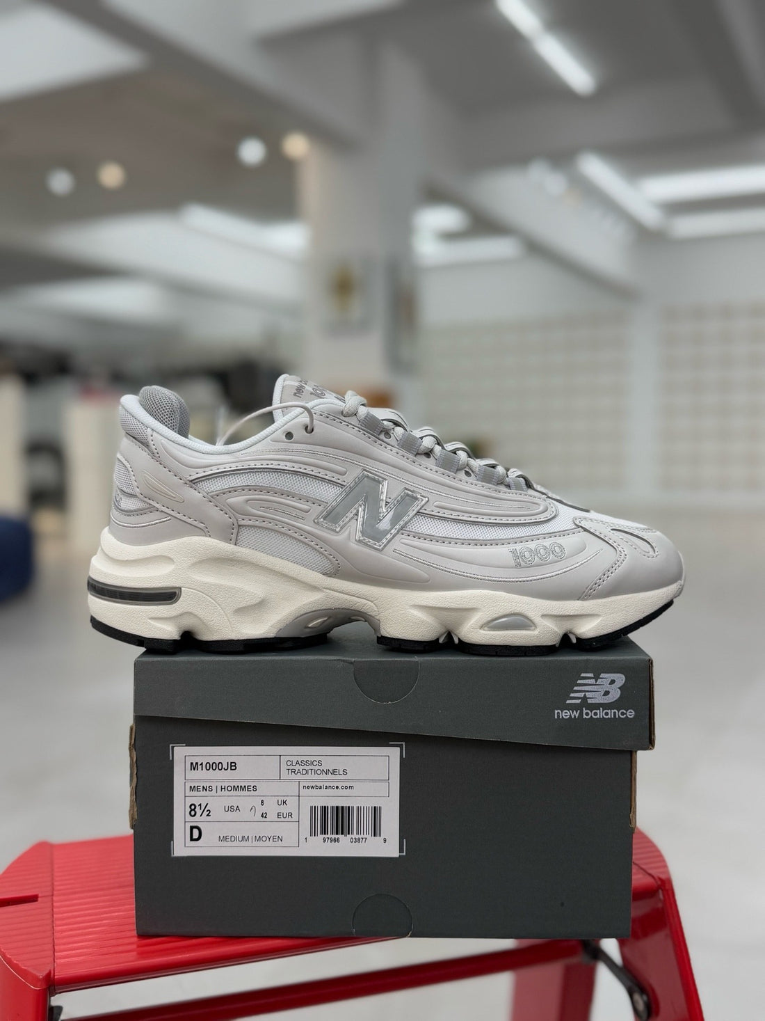 NB 1000 Silver Cream
