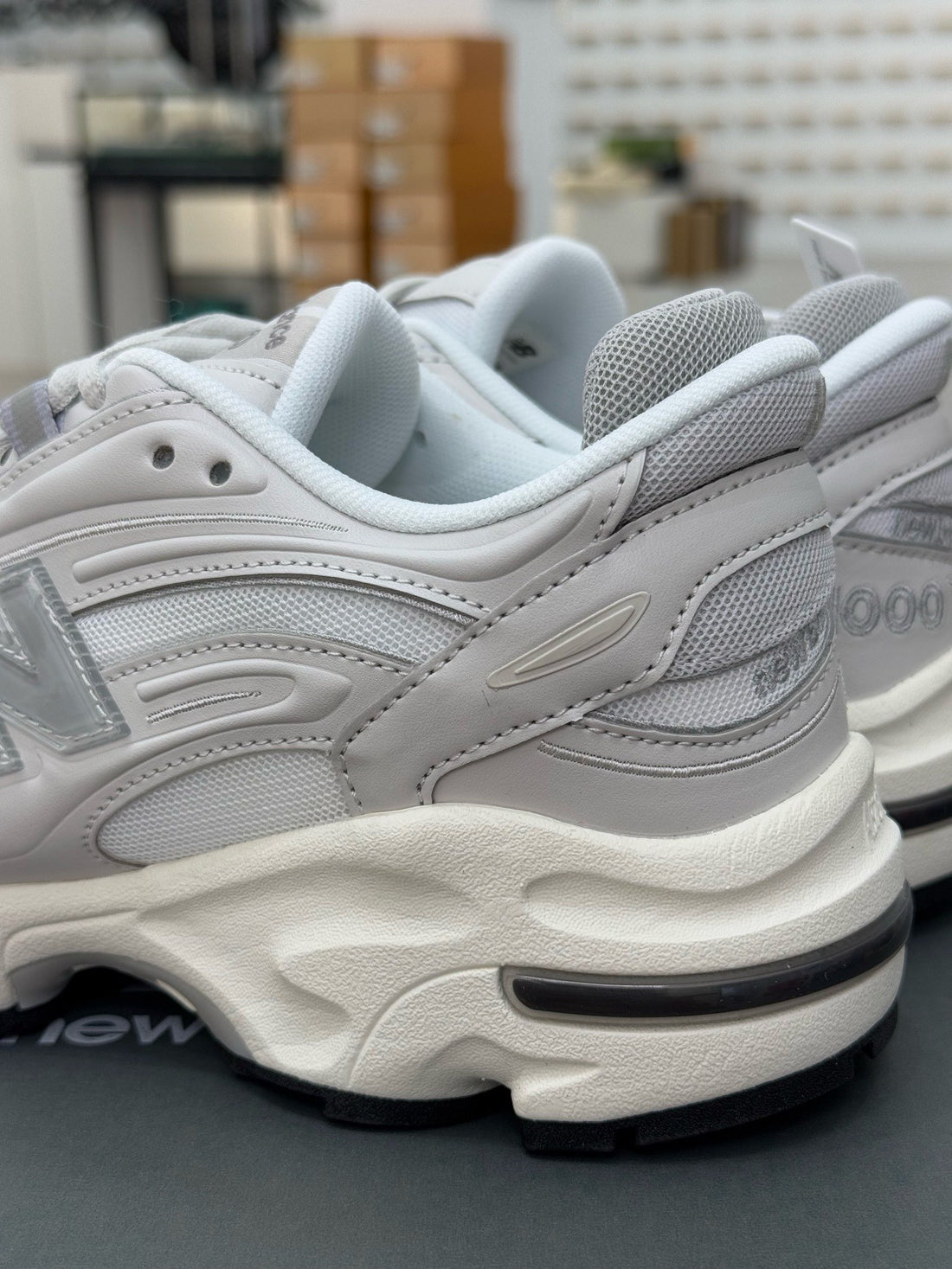 NB 1000 Silver Cream