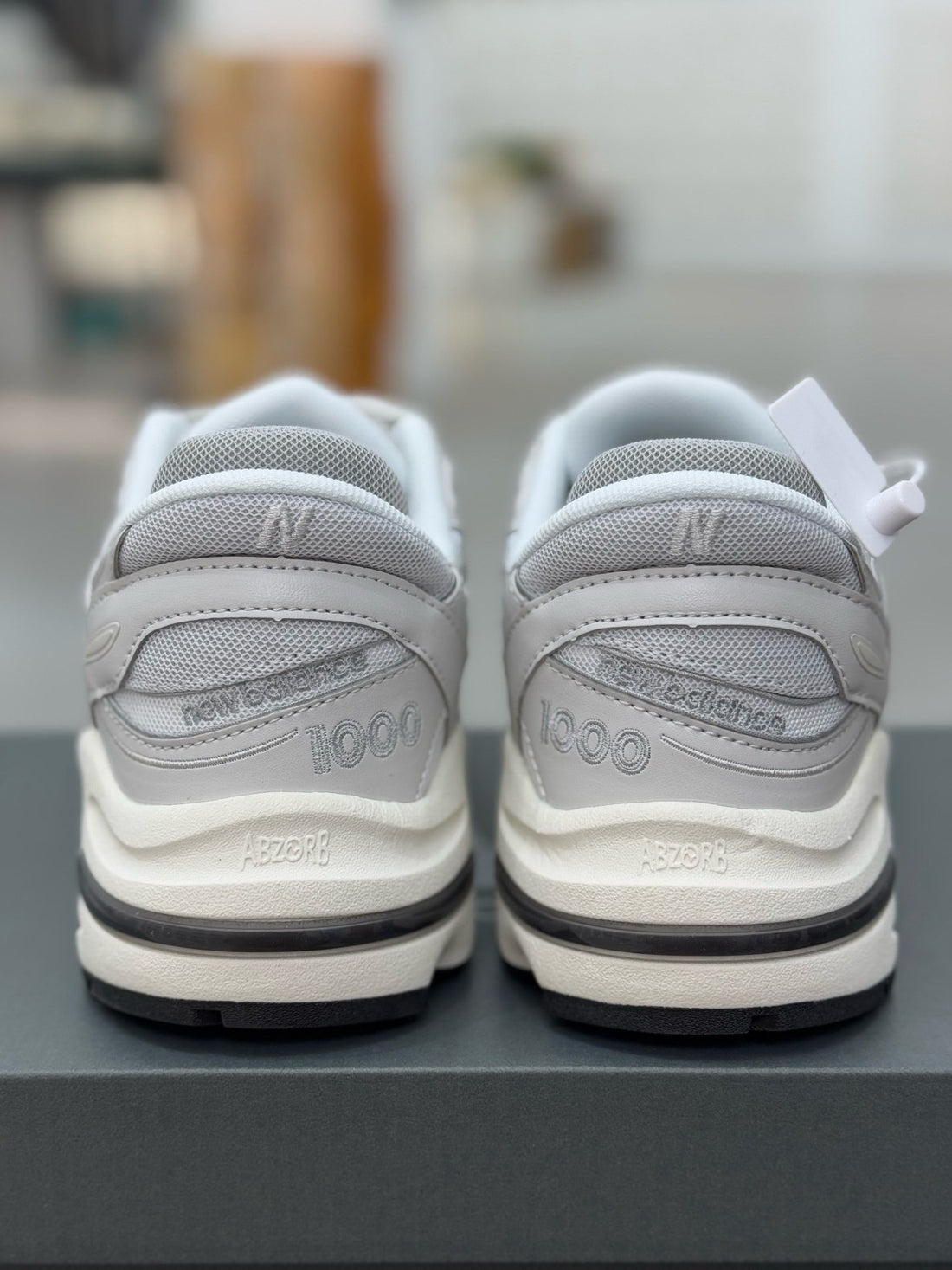 NB 1000 Silver Cream