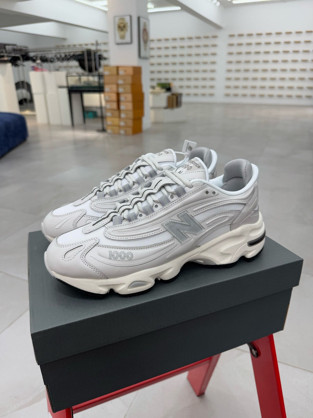 NB 1000 Silver Cream