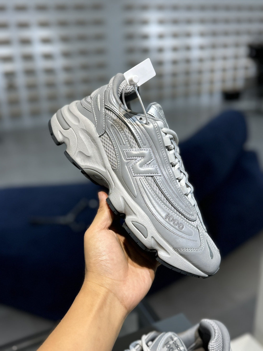 NB 1000 Silver Grey