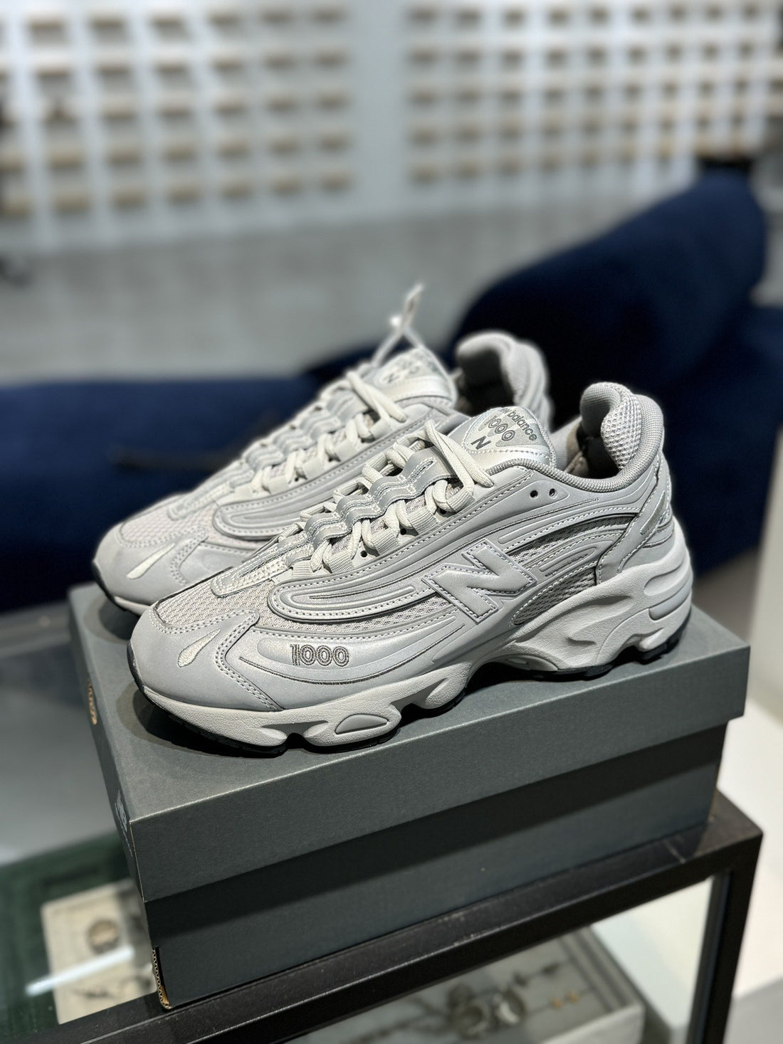 NB 1000 Silver Grey
