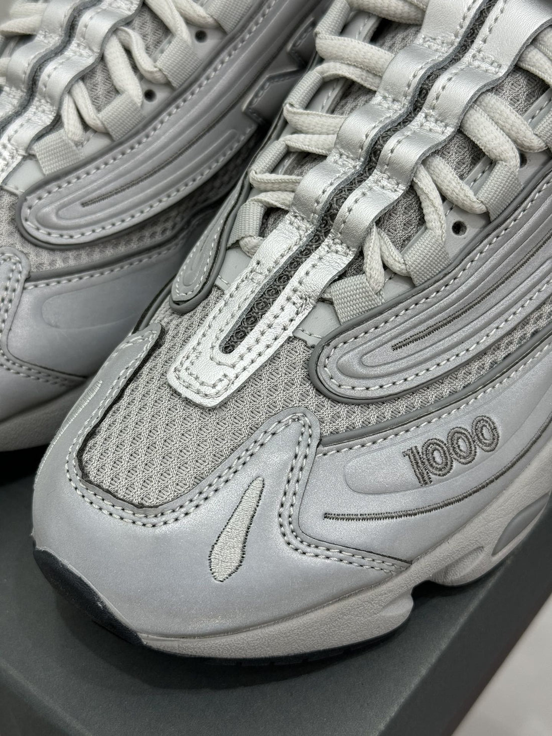 NB 1000 Silver Grey