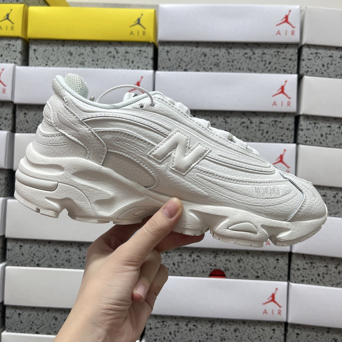 NB 1000 Triple White