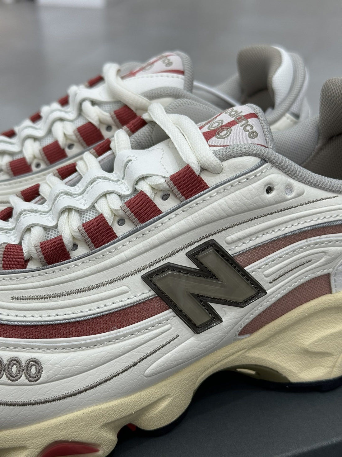 NB 1000 White Burgundy