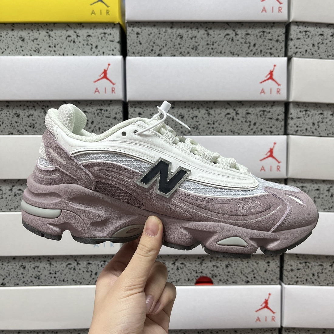 NB 1000 White Lilac