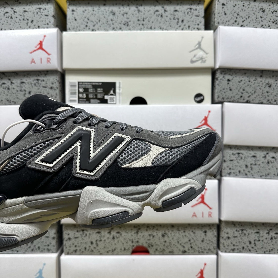 NB 9060 Black Charcoal Grey