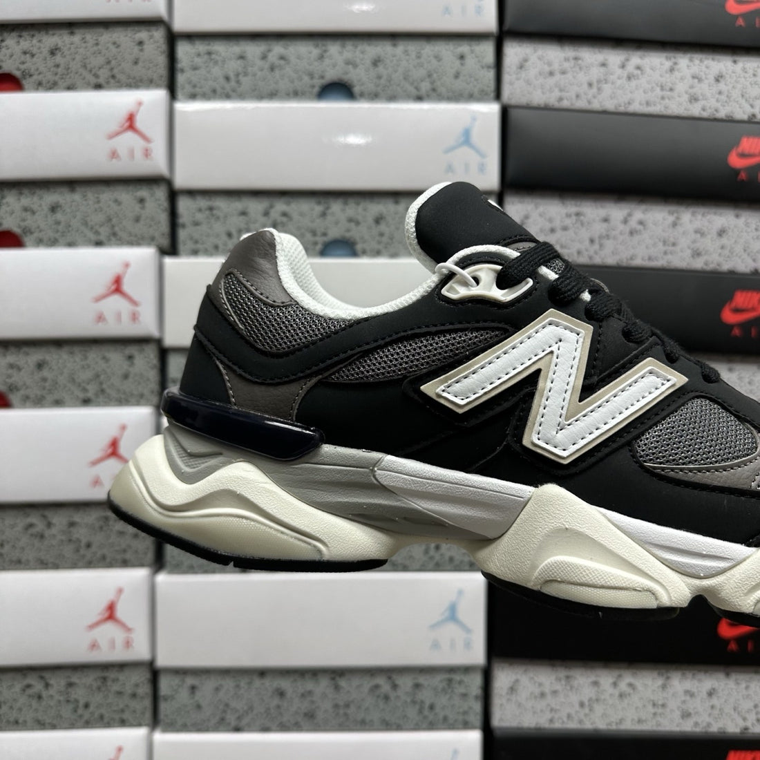 NB 9060 Black Grey