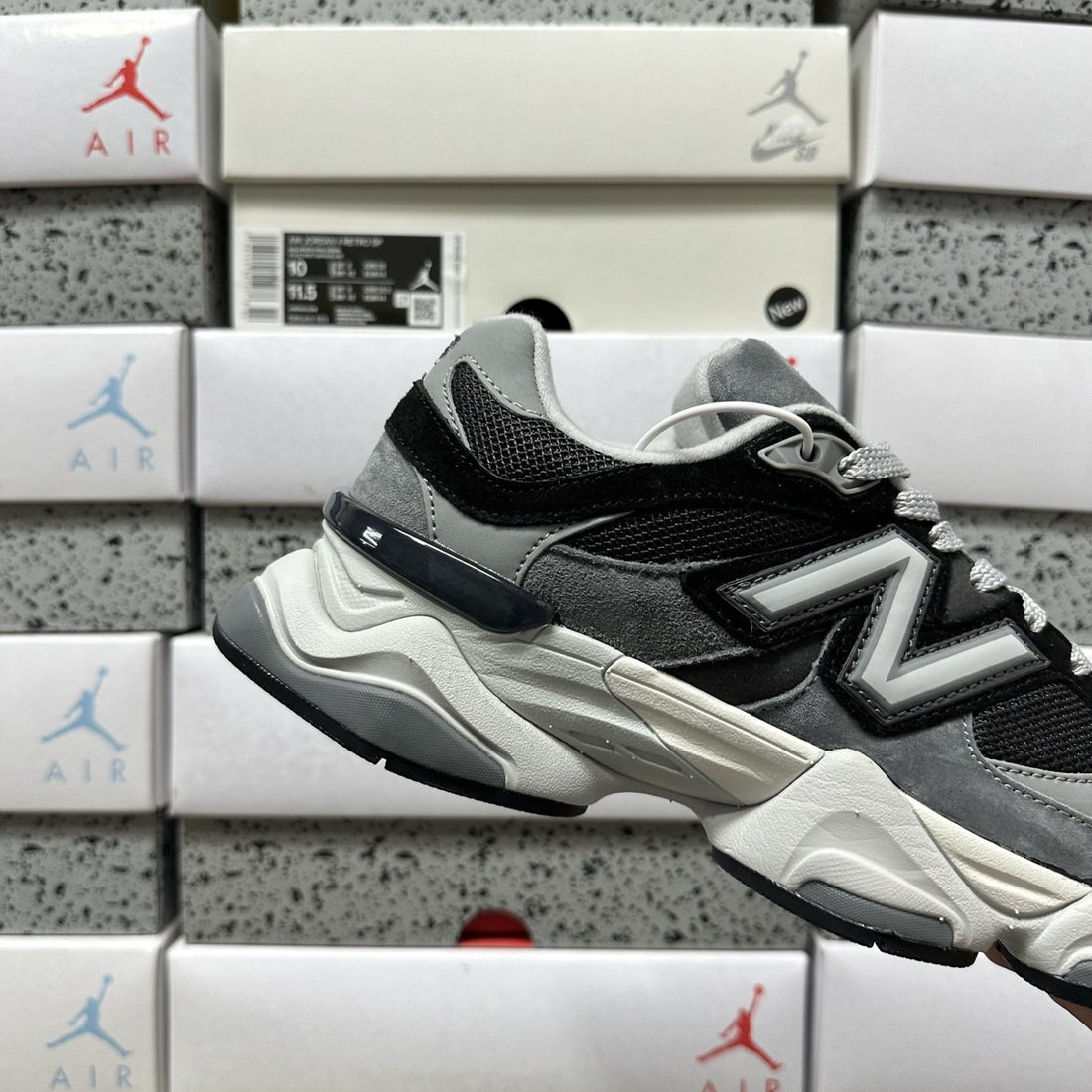 NB 9060 Black Grey Cream
