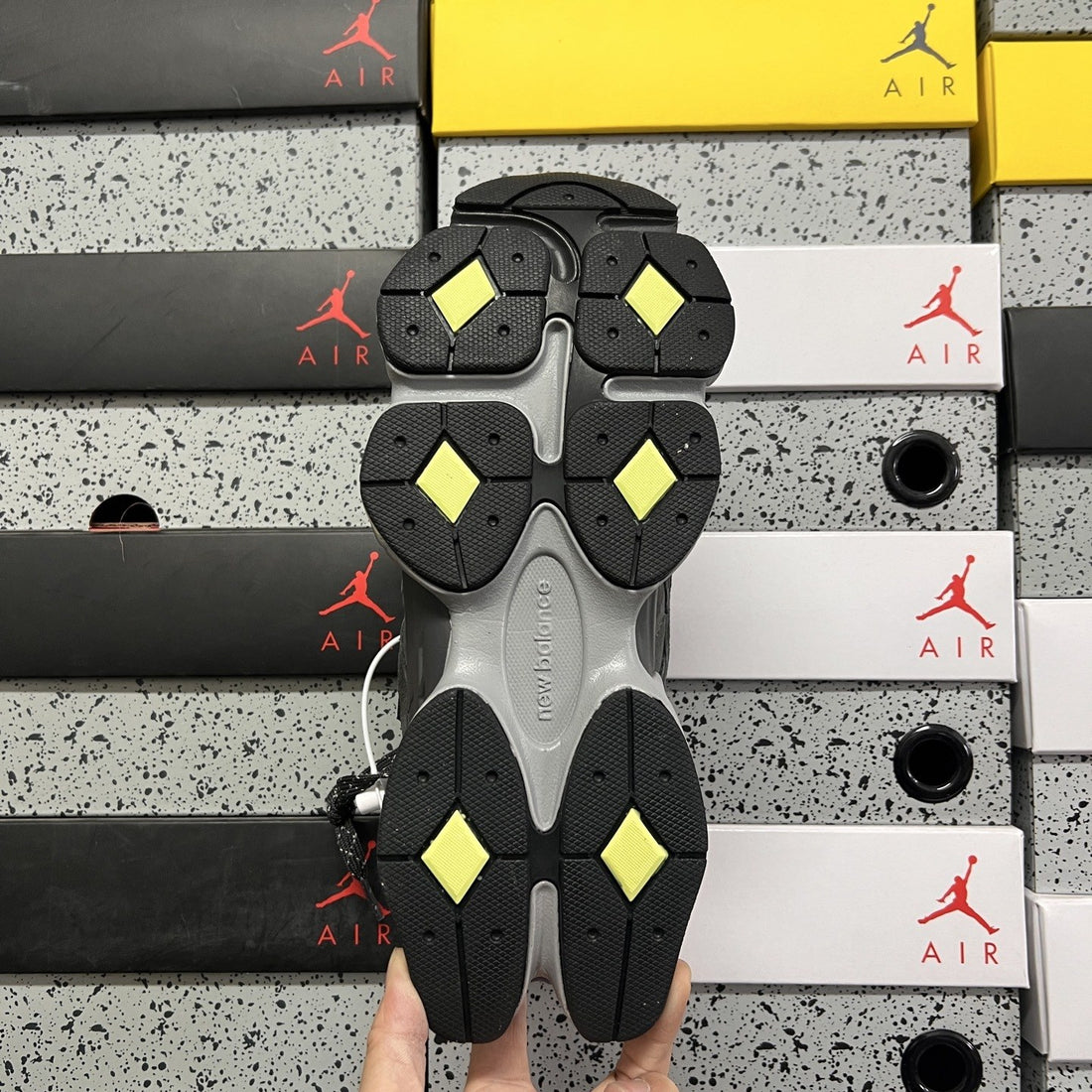 NB 9060 Black Grey Volt