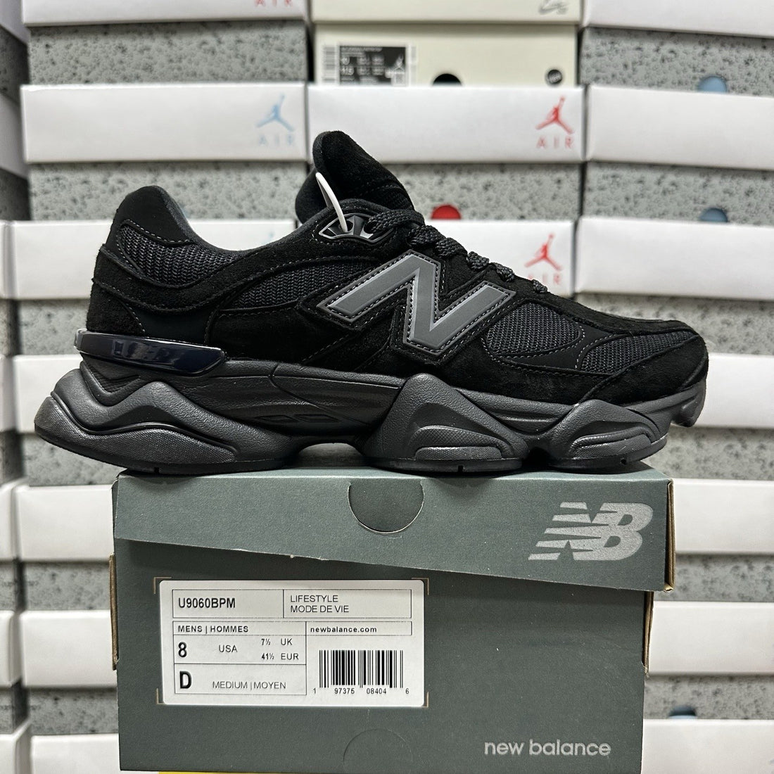 NB 9060 Black Magnet