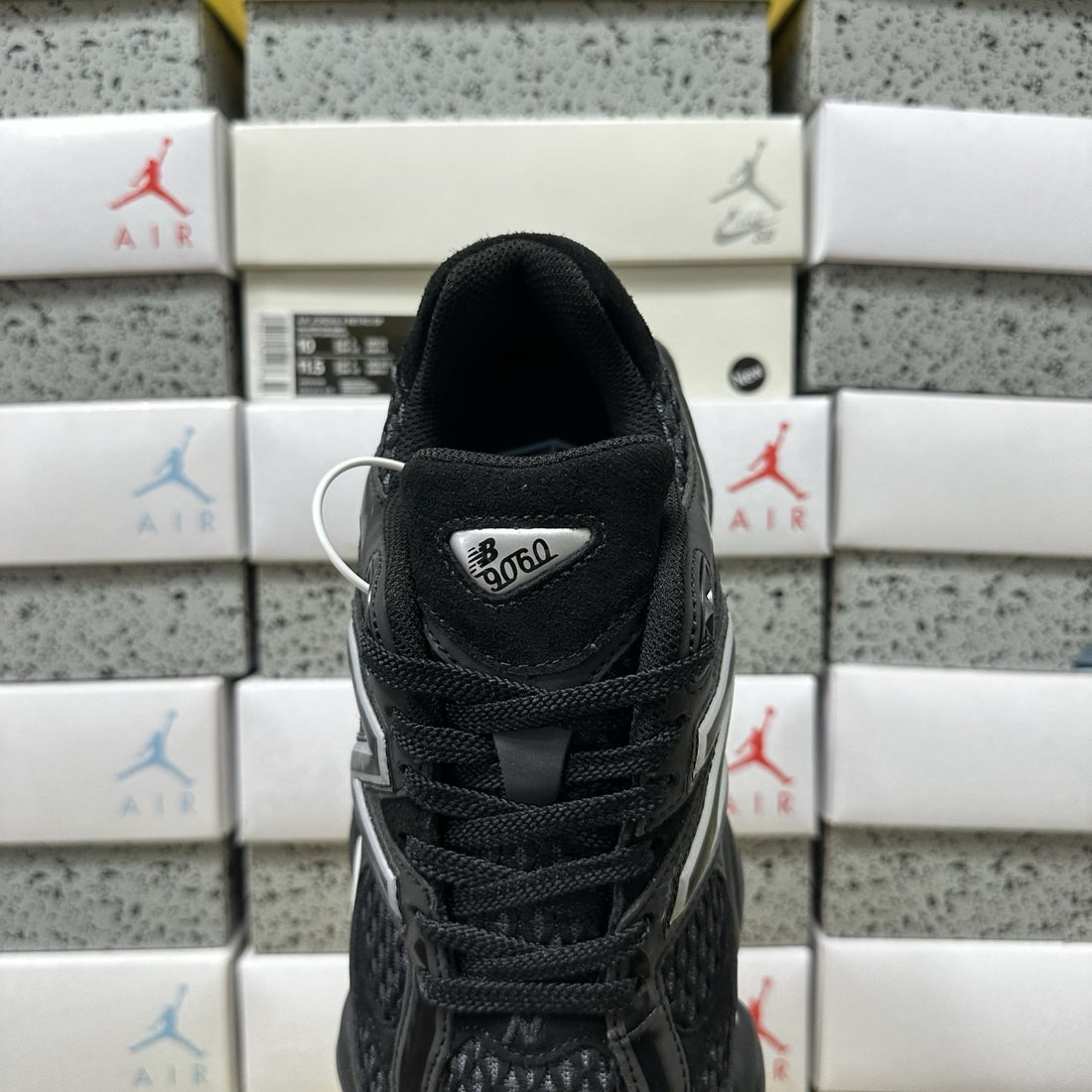 NB 9060 Black Mesh