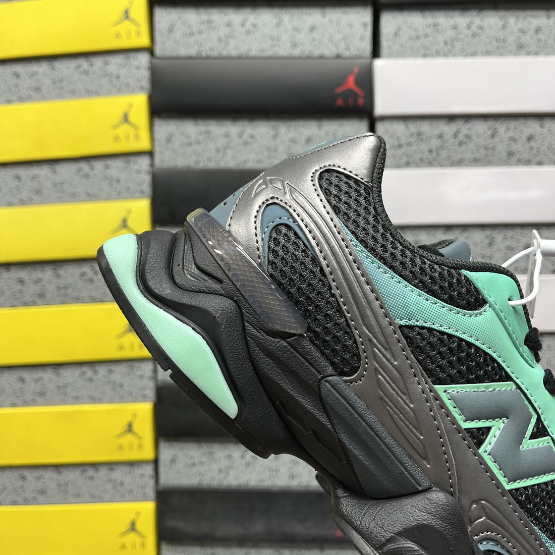 NB 9060 Black Mint