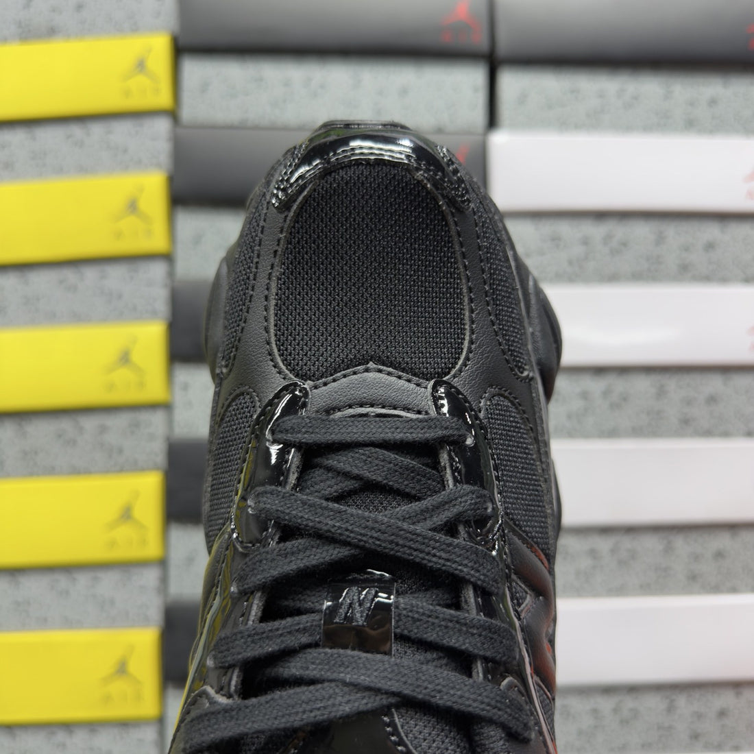 NB 9060 Black Out