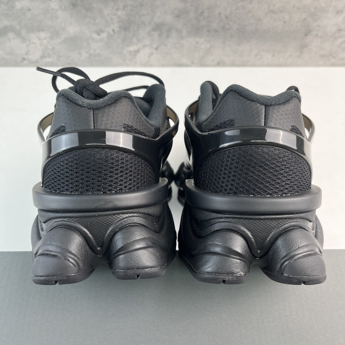 NB 9060 Black Patent