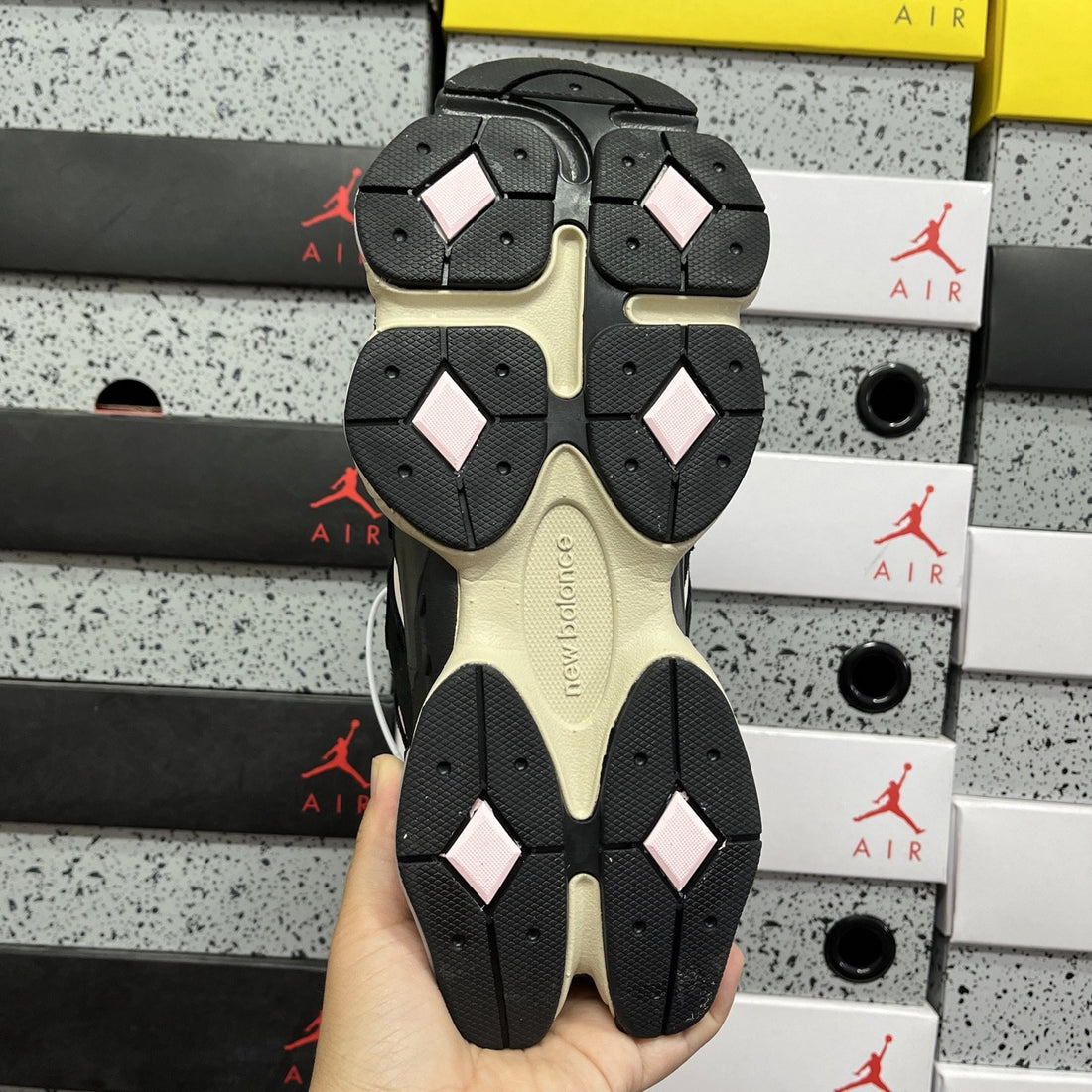 NB 9060 Black Pink