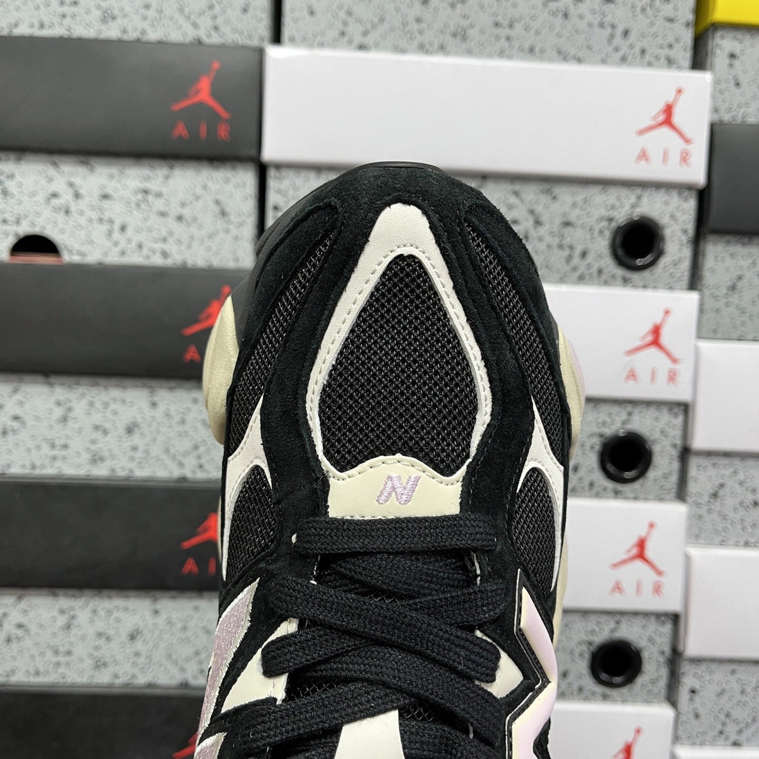 NB 9060 Black Pink