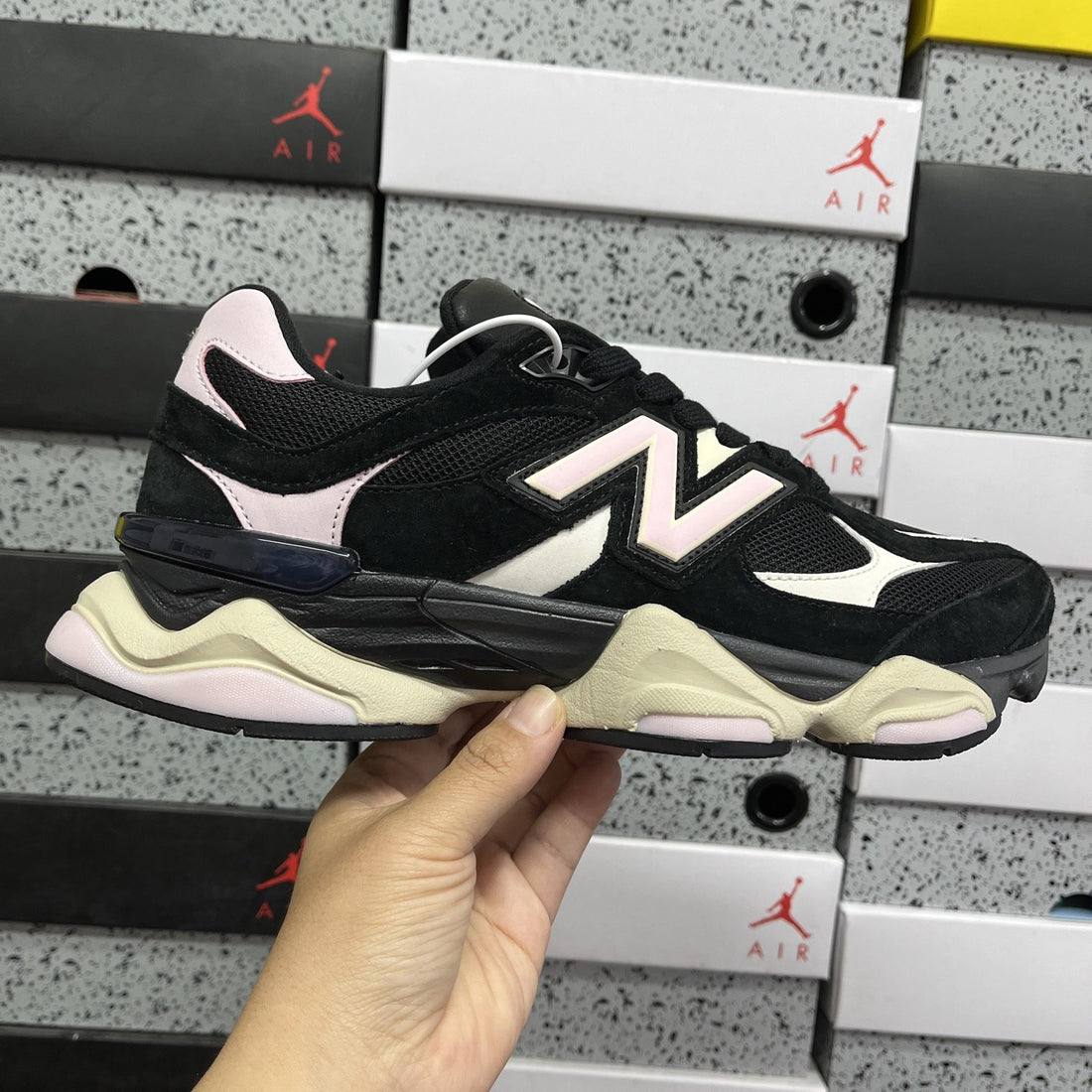 NB 9060 Black Pink