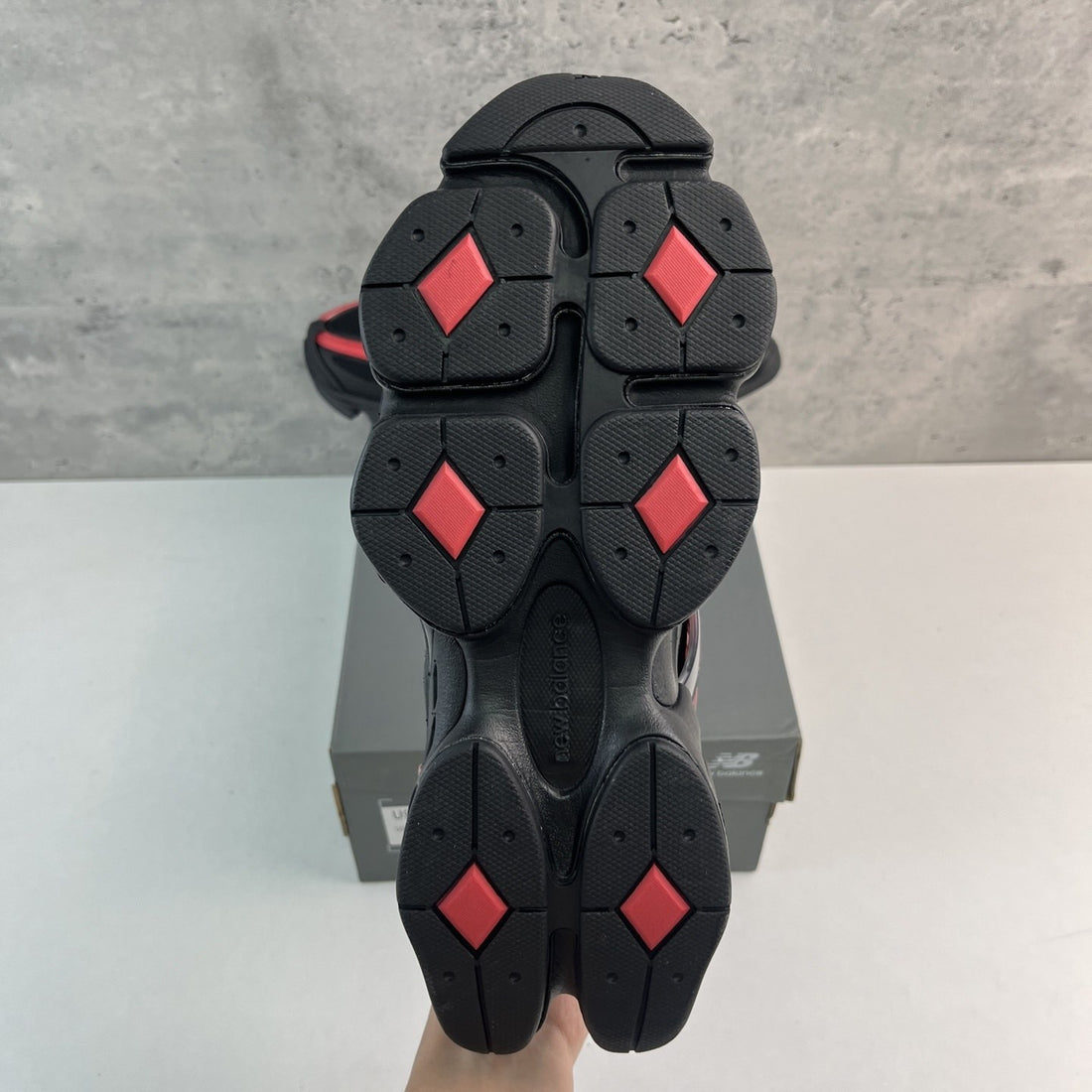 NB 9060 Black Red Gradient