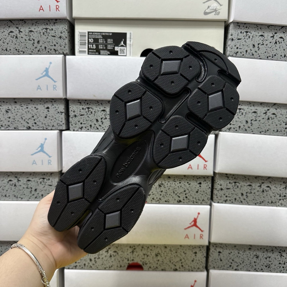 NB 9060 Black Suede