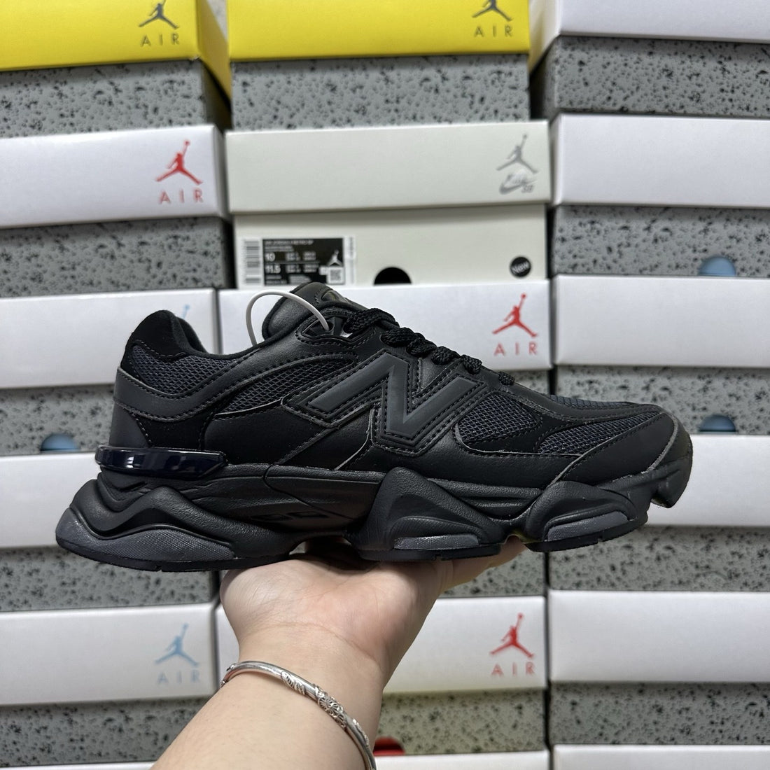 NB 9060 Black Suede