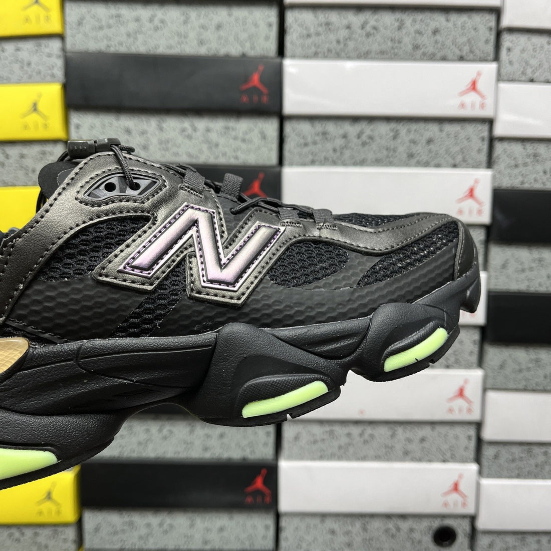 NB 9060 Black Volt Utility