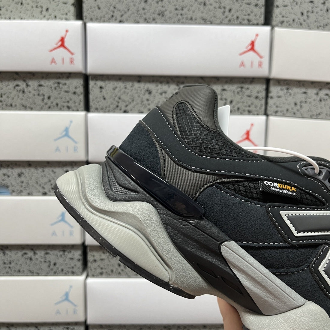 NB 9060 Black White Mesh