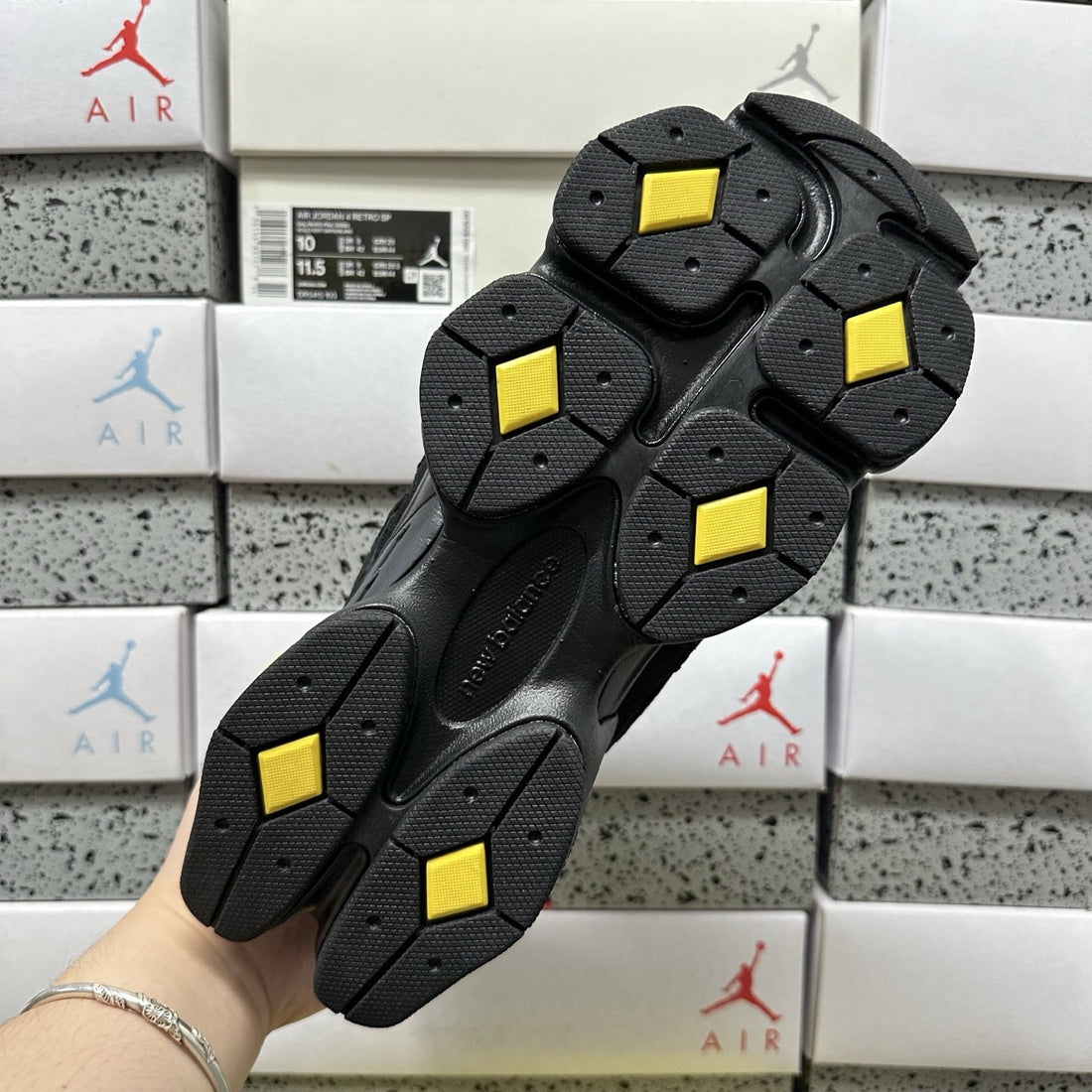 NB 9060 Black Yellow