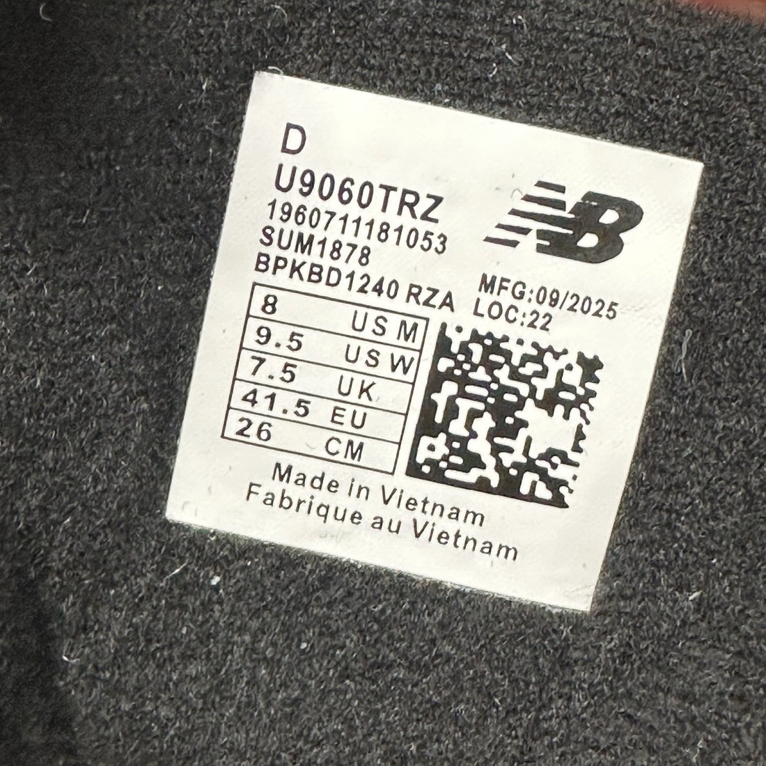 NB 9060 Black Yellow