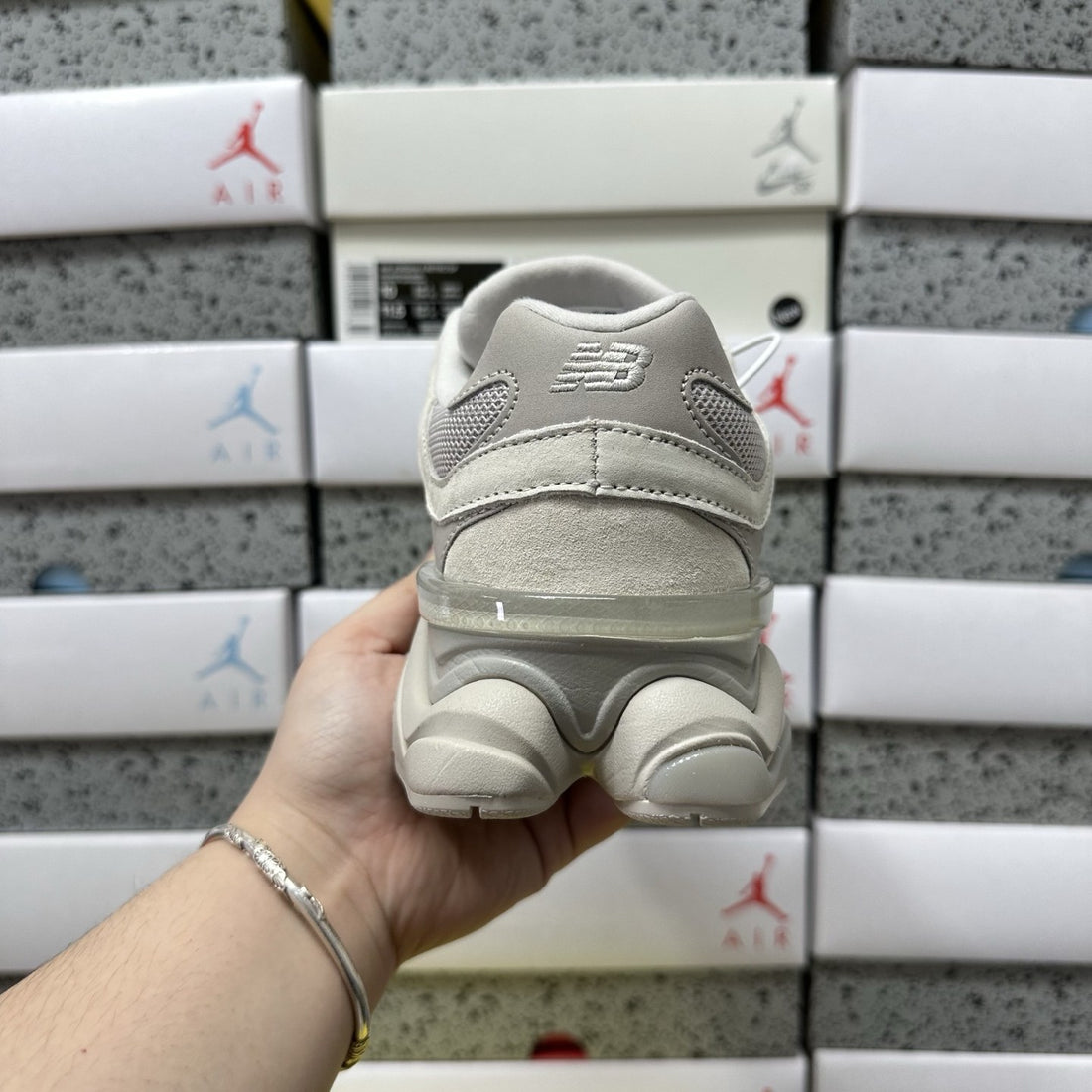 NB 9060 Bone