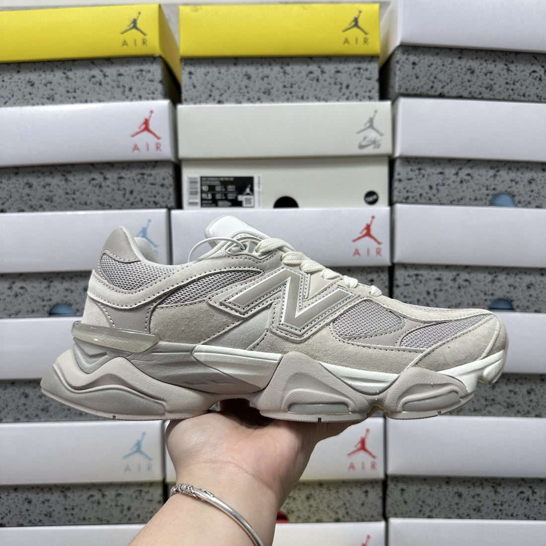 NB 9060 Bone