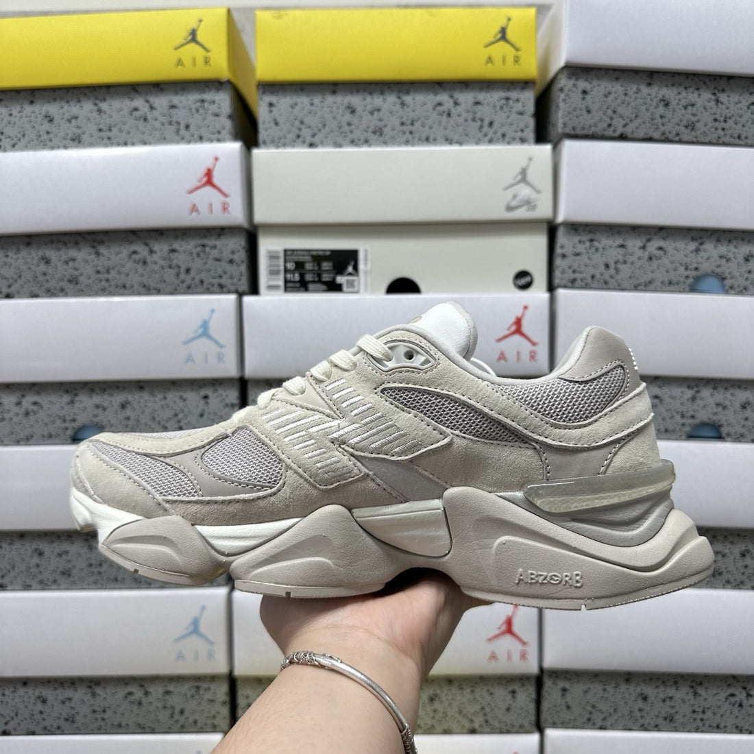 NB 9060 Bone
