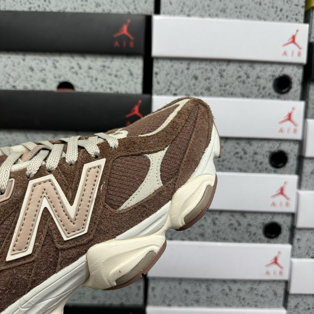 NB 9060 Brown Cream Suede