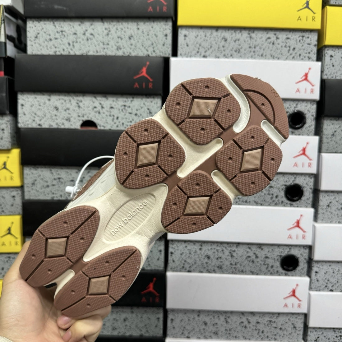 NB 9060 Brown Cream Suede