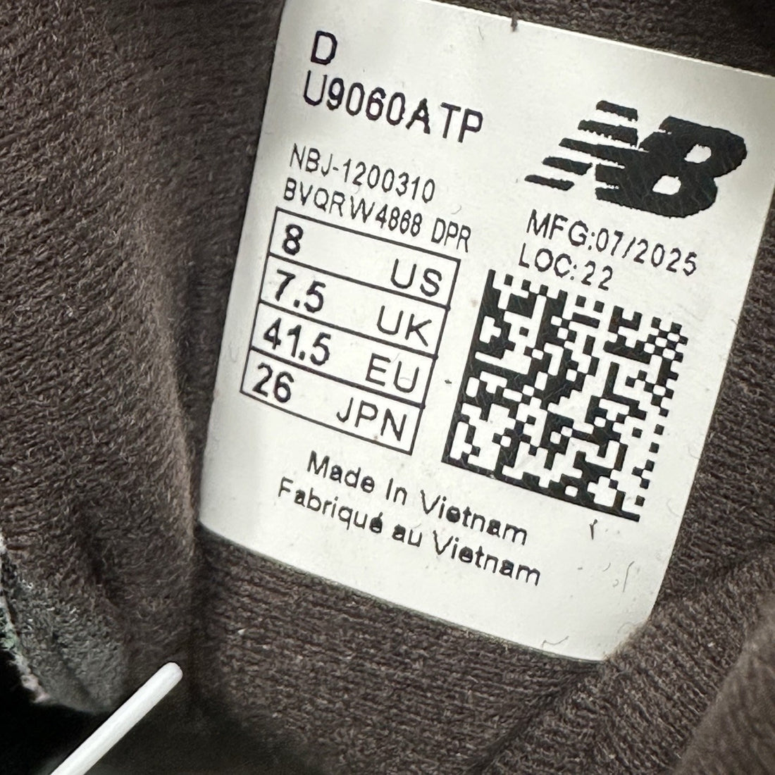 NB 9060 Brown Floral