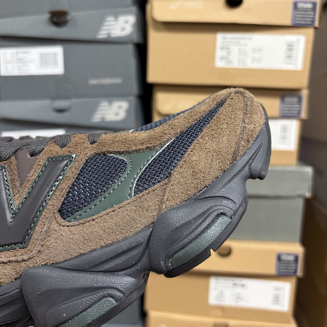 NB 9060 Brown Navy Suede