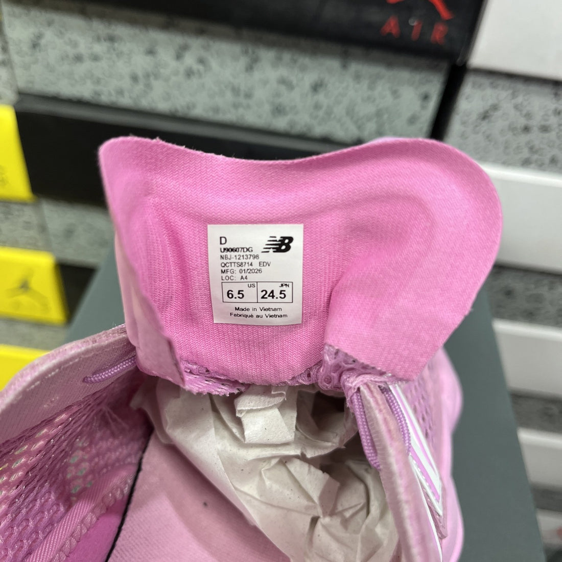 NB 9060 Bubblegum Pink