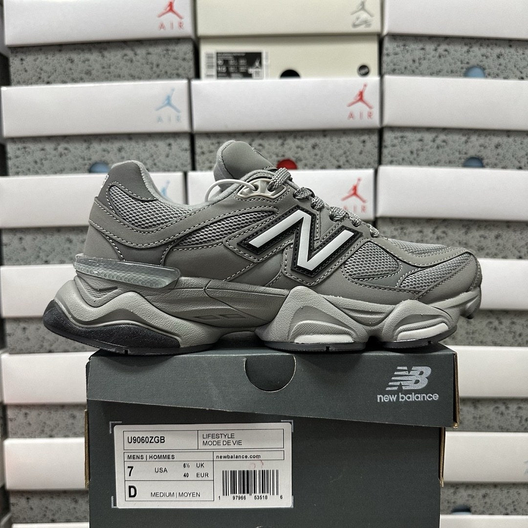 NB 9060 Castlerock