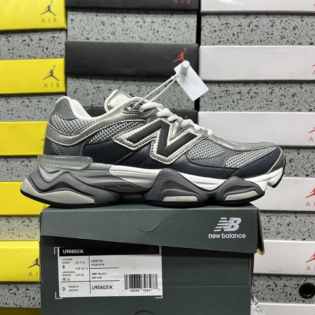 NB 9060 Castlerock Navy