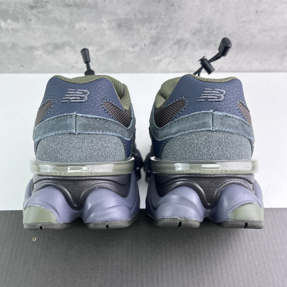 NB 9060 Charcoal Purple Toggle