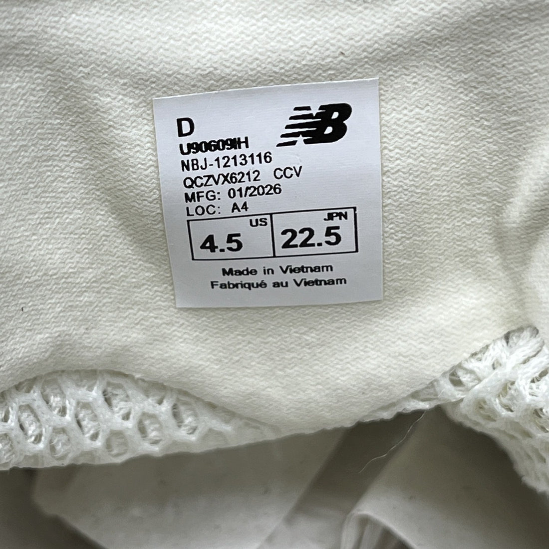 NB 9060 Cream Black