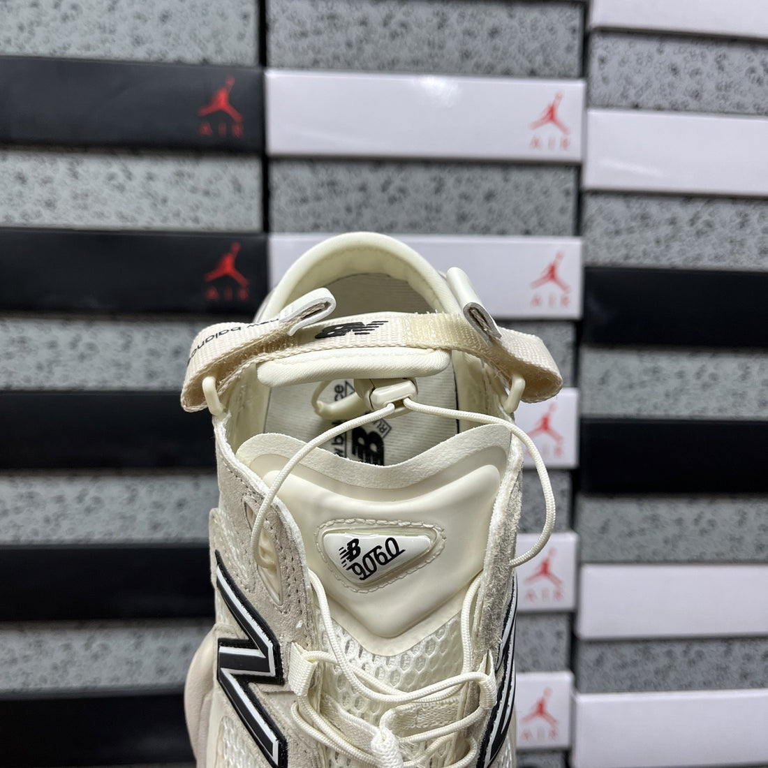 NB 9060 Cream Black