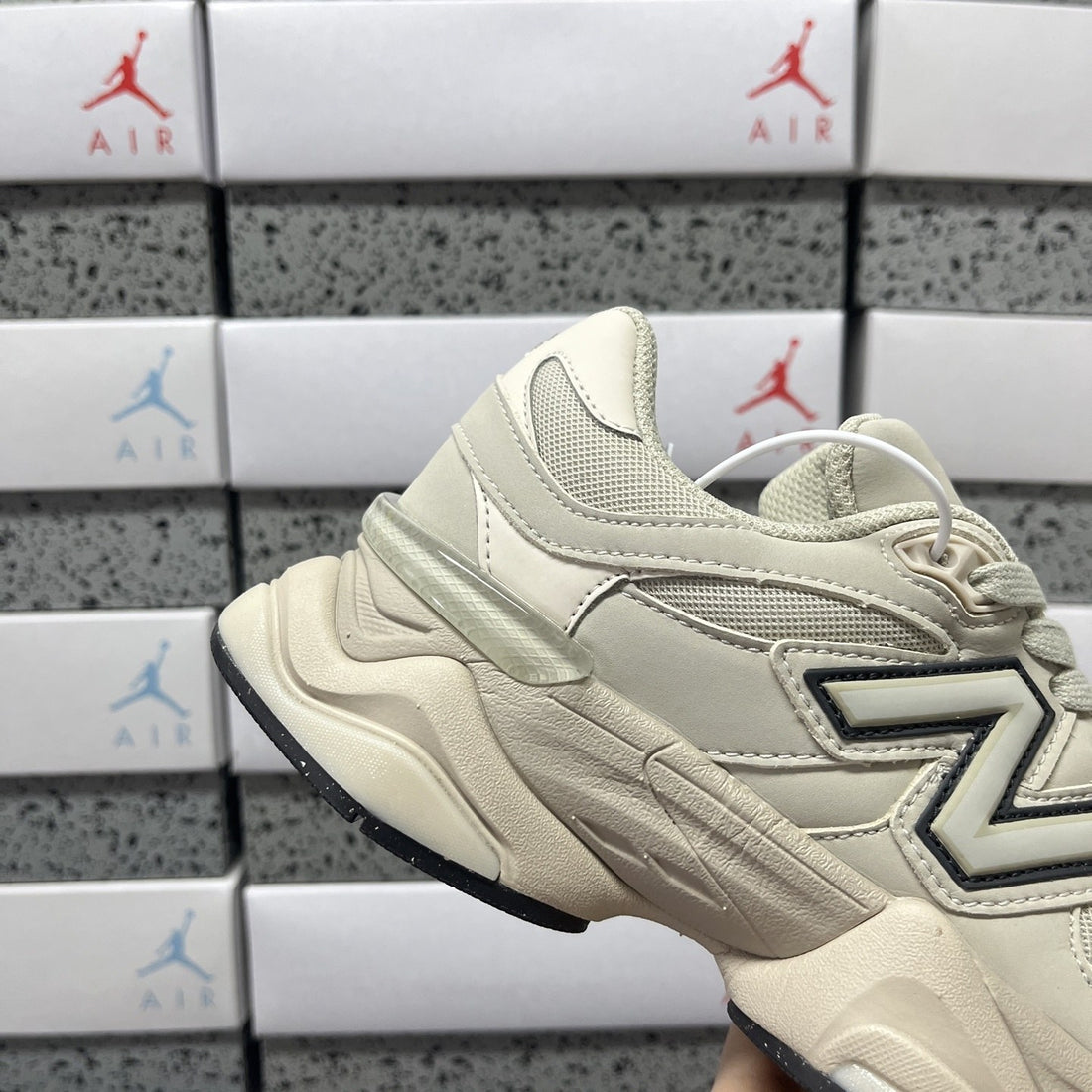 NB 9060 Cream Black Accent