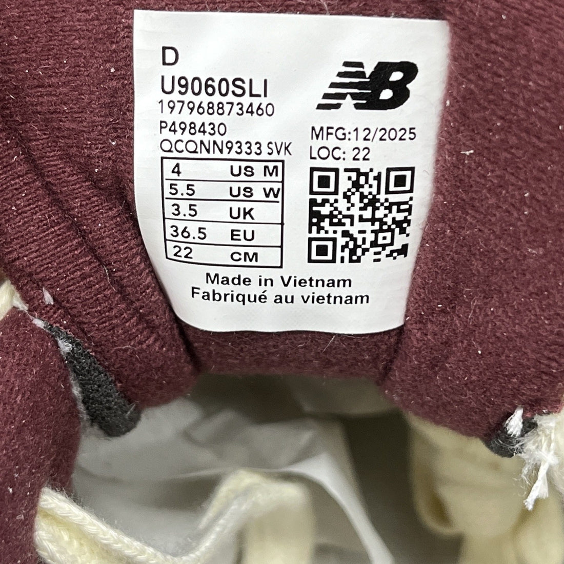 NB 9060 Cream Burgundy